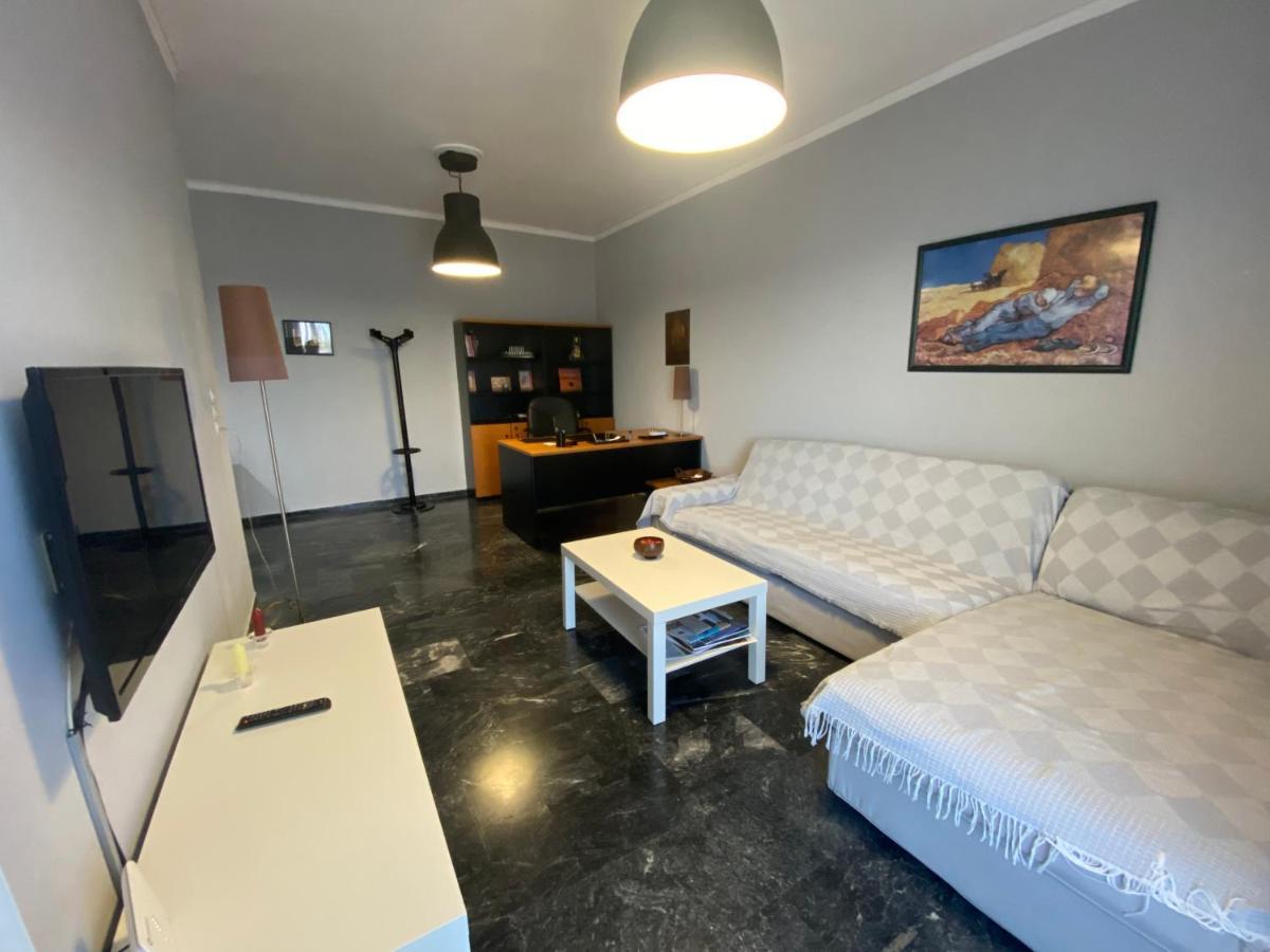 City View Apartment Mytilíni Esterno foto